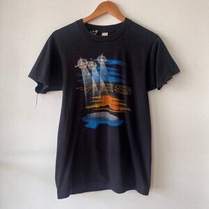 Vintage YES 90125 Band Tee 1984 World Tour